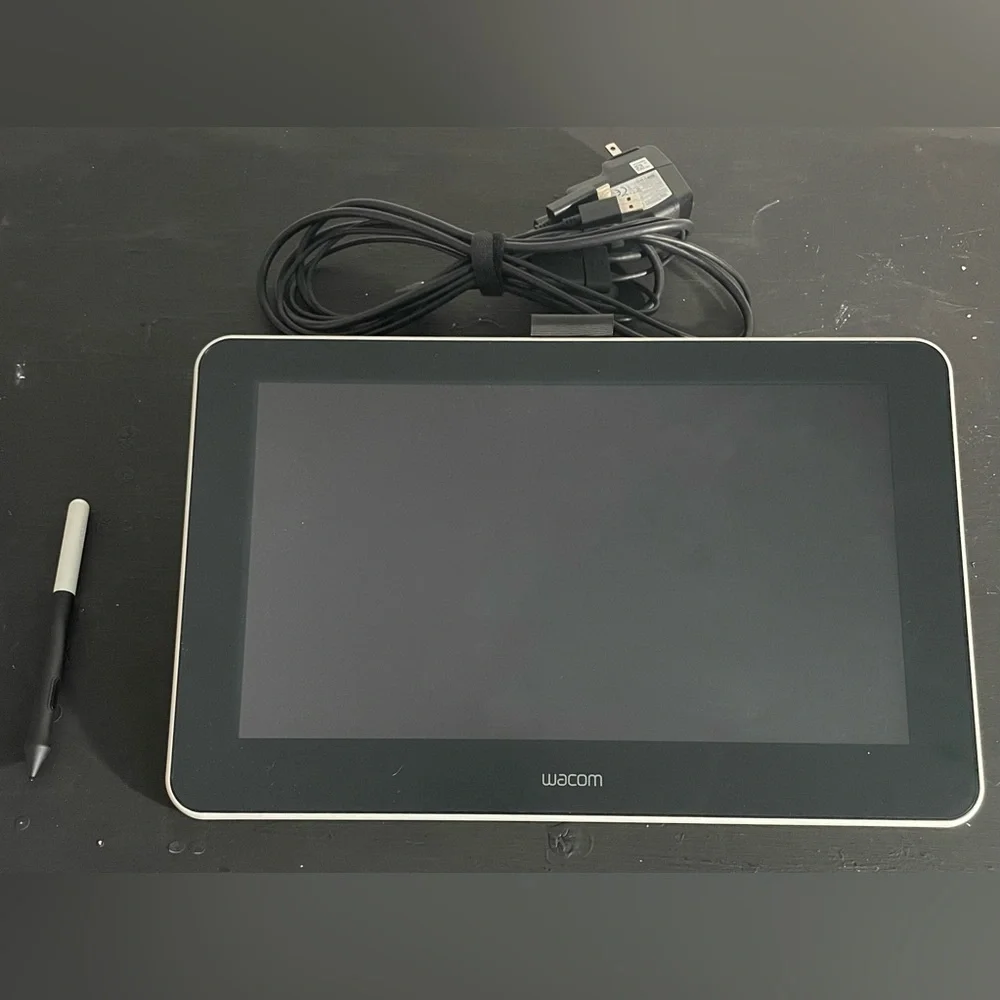 Wacom One Display Drawing Tablet - Picture 2 of 3